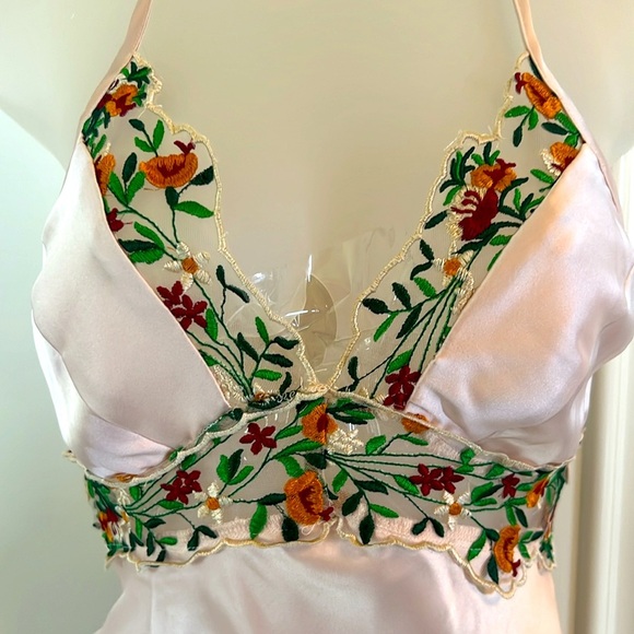 PRINCESS POLLY  SADELLE MAXI DRESS CHAMPAGNE DRESS Size 0 - Picture 6 of 16